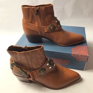 Carlos By Carlos Santana“Marlene”Western Boots